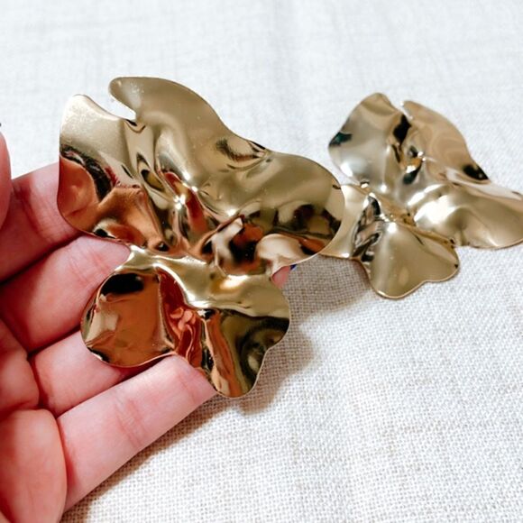 Geo shaped gold earrings N195 - Picture 5 of 6